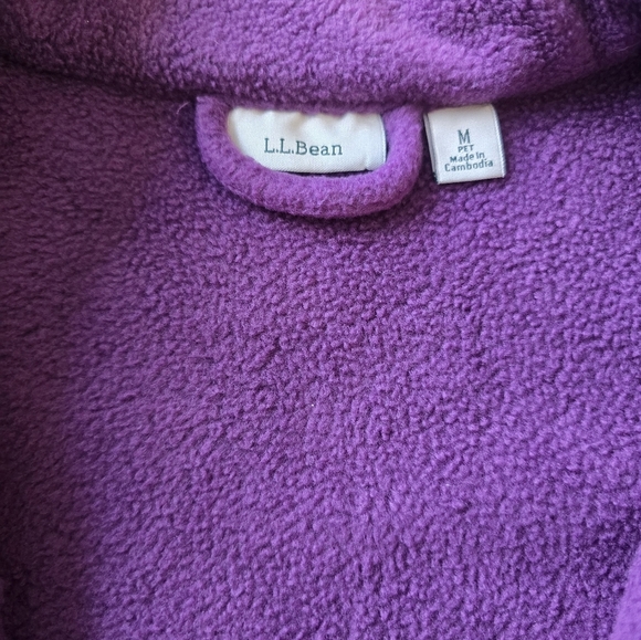 L.L. Bean Women's Purple Fleece Robe - Picture 8 of 8
